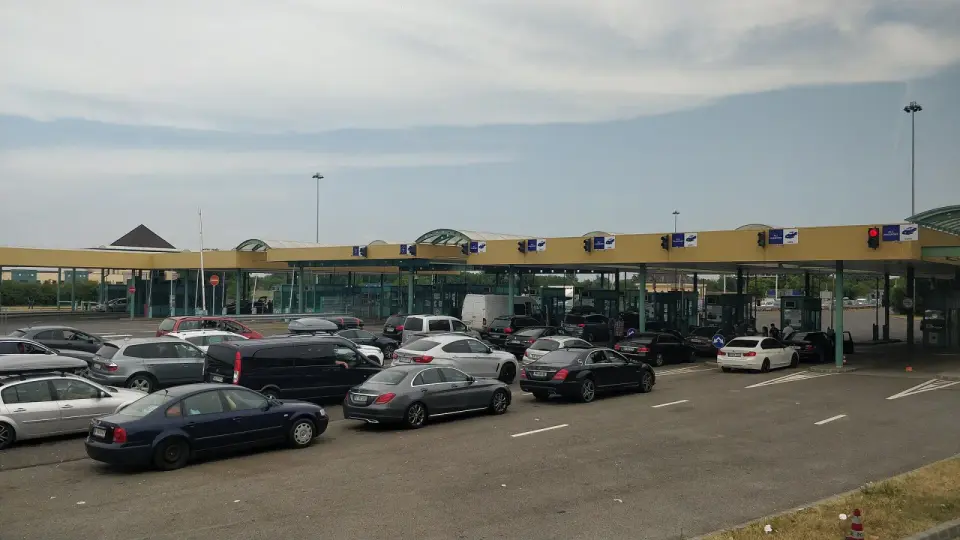 Gužve na Horgošu i Kelebiji: vozači čekaju po sat vremena