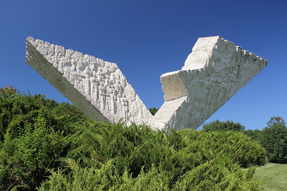 Spomen-park „Kragujevački oktobar“ (Šumarice) — Kragujevac