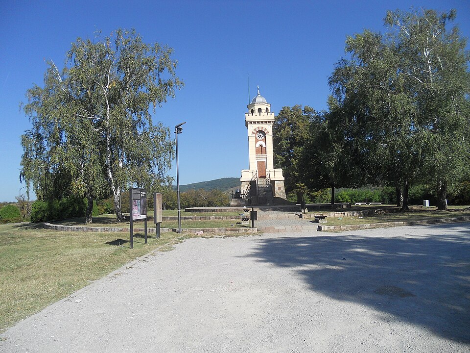 Spomenik na Čegru — Niš