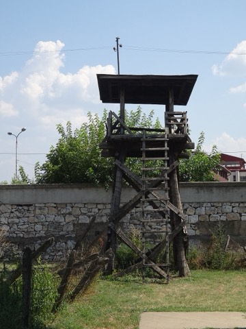 Logor na Crvenom krstu — Niš